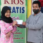 ALHAMDULILLAH KIOS GRATIS UNTUK YATIM, TELAH MENERIMA DONASI UANG TUNAI DARI WARGA TR-011/RW-005 MANGGA DUA SELATAN